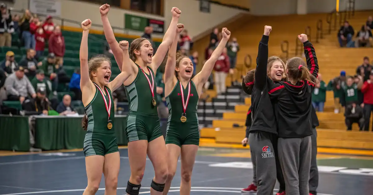 Girls Wrestling Grows to Success at Regionals and Beyond
