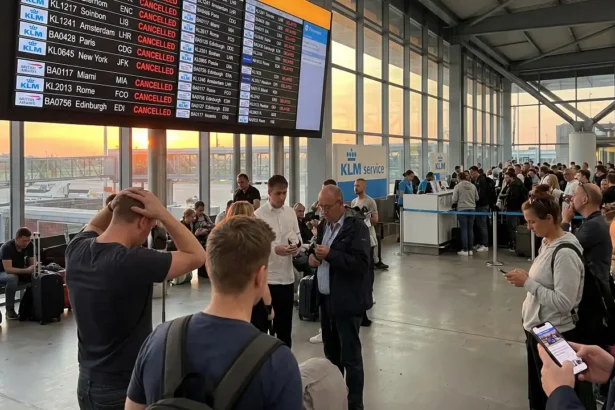 Why KLM British Airways Flight Cancellations Are Trending
