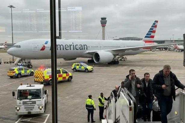 AA9600 Flight Diversion London Impact