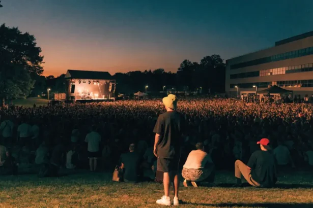 PNC Bank Arts Center Heats Up Holmdel in 2026