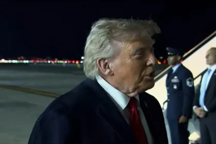 Trump Booed at Madison Square Garden; Knicks Fall