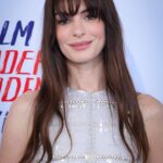 anne hathaway