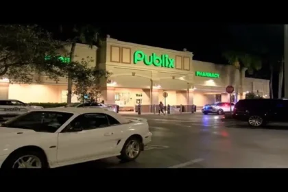 Florida Man Arrested for Stalking Shoppers With Knife AT Publix